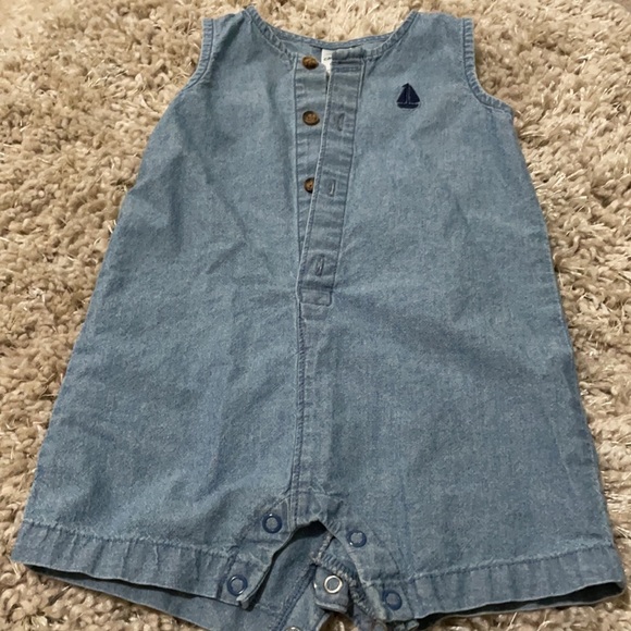 Carter’s Baby Boy Romper - Picture 2 of 3